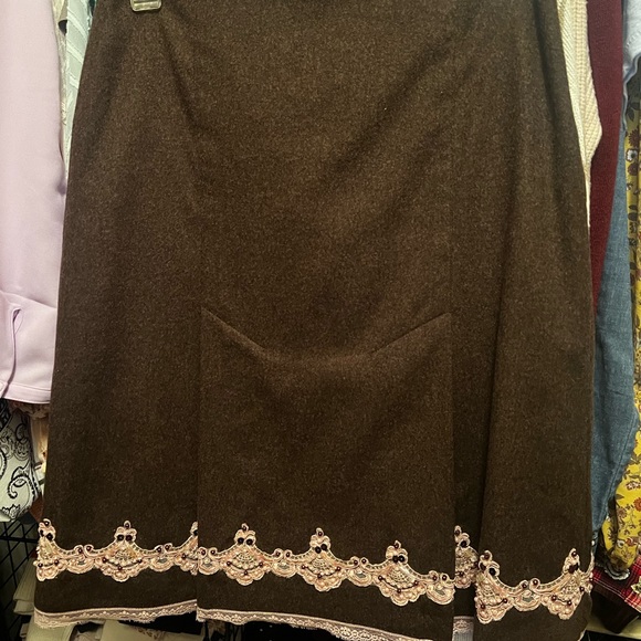 Skirt size 0 Express - Picture 4 of 4